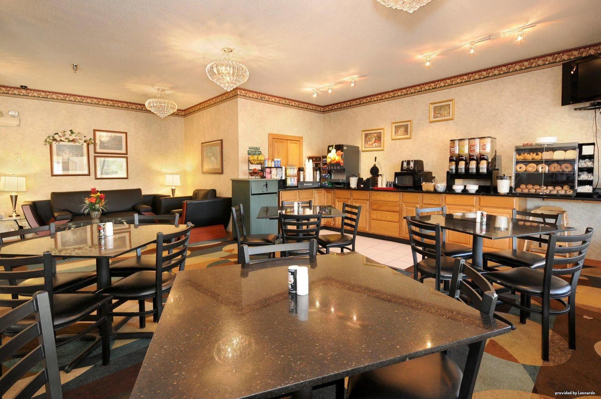 Best Western Crossroads Inn Schererville Restaurant bilde